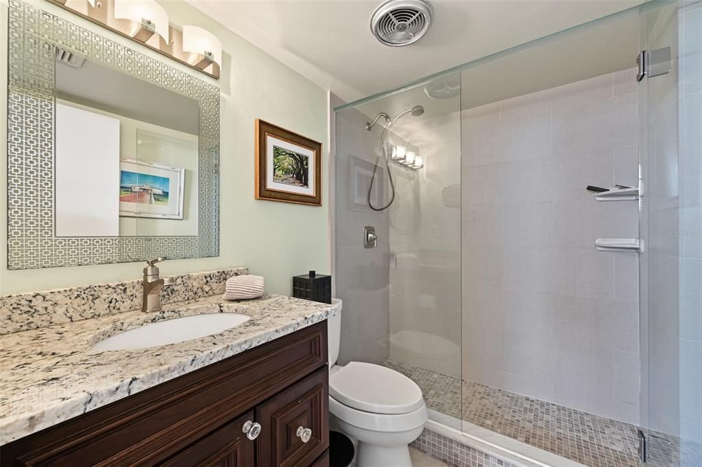 For Rent: $4,000 (2 beds, 2 baths, 1103 Square Feet)