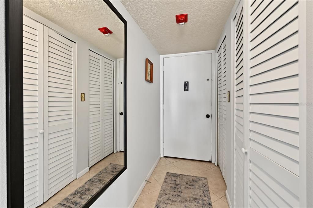 For Rent: $4,000 (2 beds, 2 baths, 1103 Square Feet)