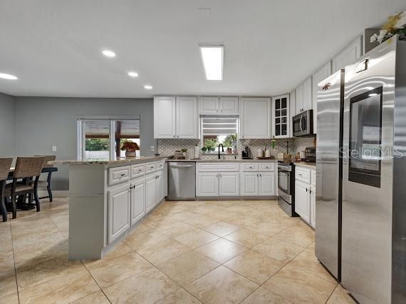 For Sale: $614,900 (4 beds, 3 baths, 2492 Square Feet)