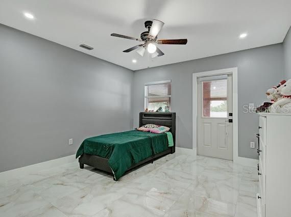 For Sale: $614,900 (4 beds, 3 baths, 2492 Square Feet)