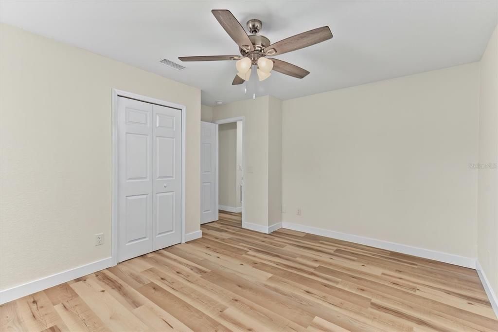 For Sale: $265,000 (2 beds, 2 baths, 1016 Square Feet)