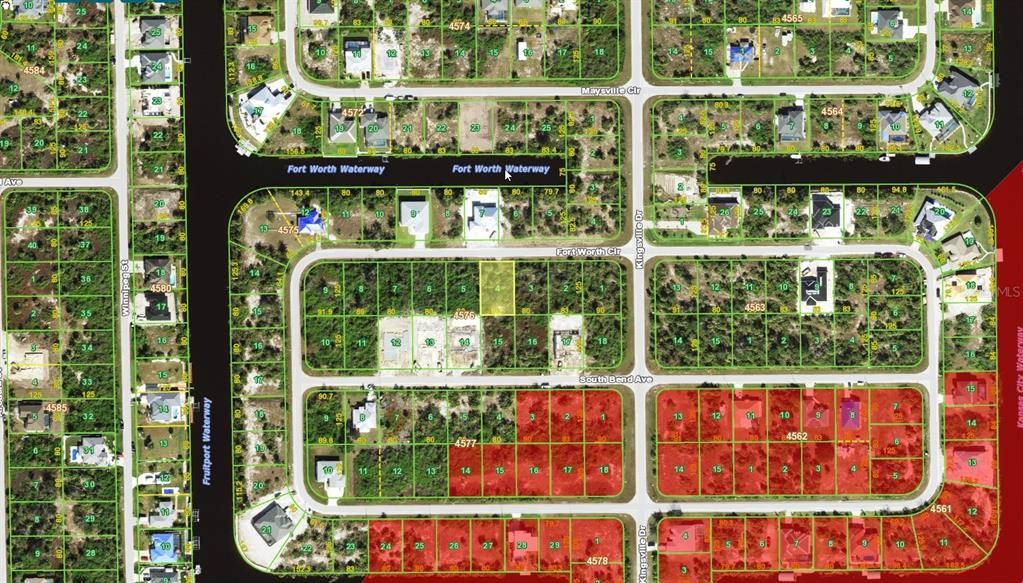 На продажу: $20,000 (0.23 acres)