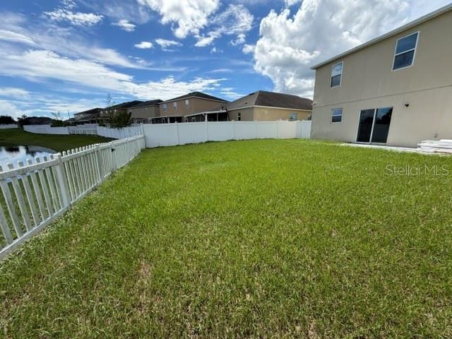 На продажу: $353,000 (4 спален, 2 ванн, 3198 Квадратных фут)