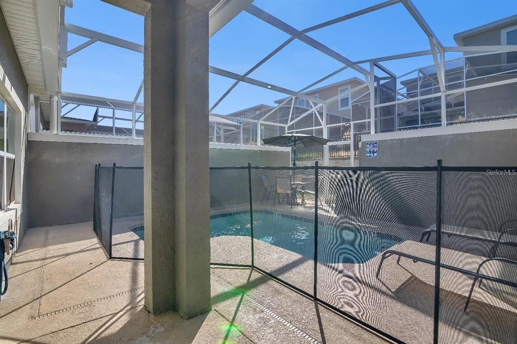 En Venta: $447,000 (5 camas, 4 baños, 2168 Pies cuadrados)