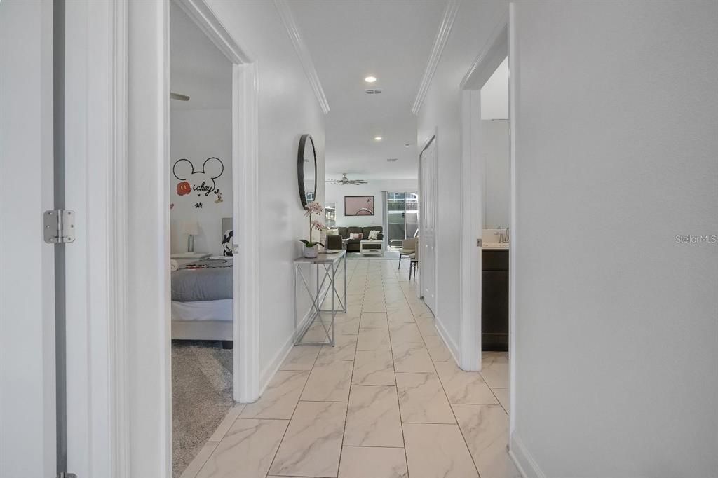 En Venta: $447,000 (5 camas, 4 baños, 2168 Pies cuadrados)