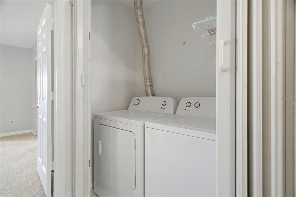 For Sale: $255,000 (2 beds, 2 baths, 1120 Square Feet)