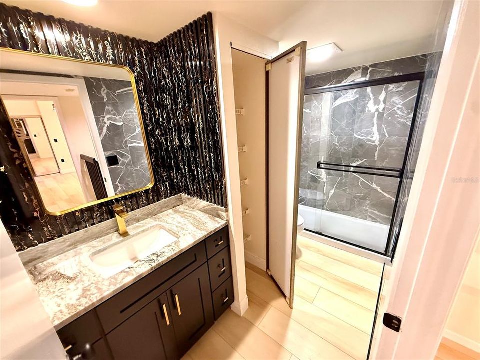 For Rent: $2,100 (2 beds, 2 baths, 1344 Square Feet)