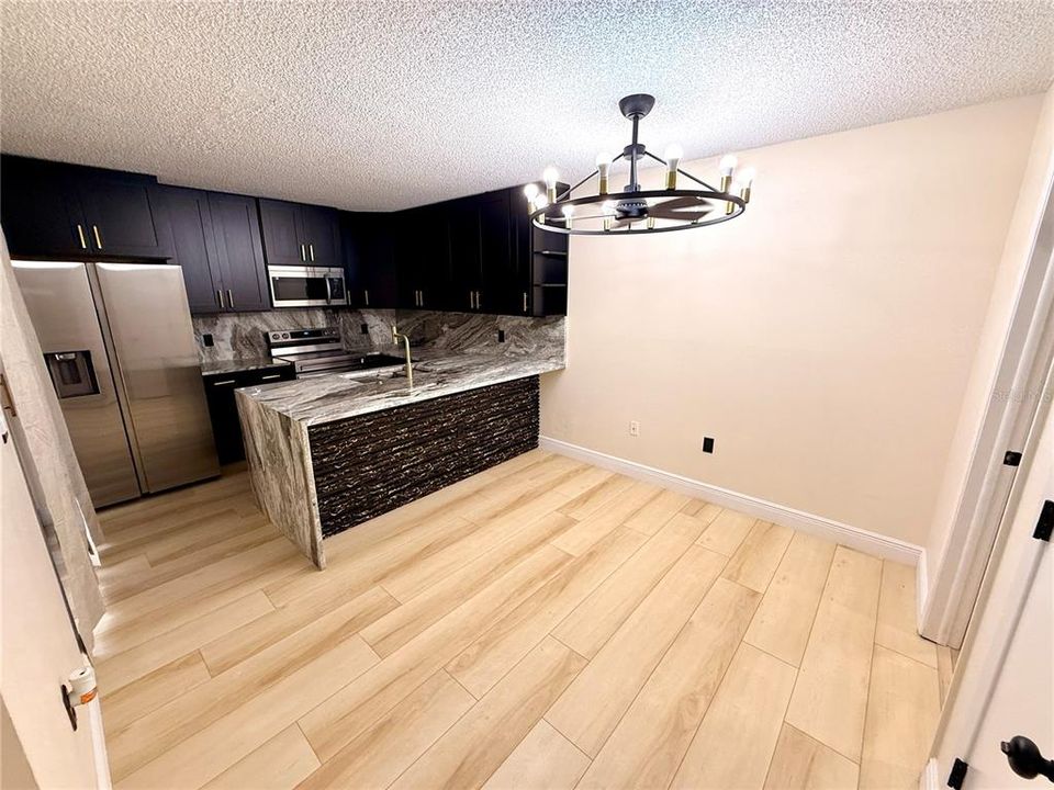 For Rent: $2,100 (2 beds, 2 baths, 1344 Square Feet)