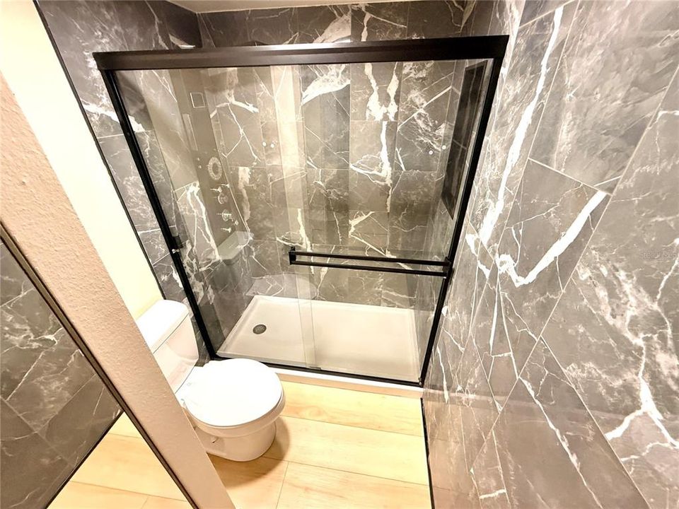 For Rent: $2,100 (2 beds, 2 baths, 1344 Square Feet)