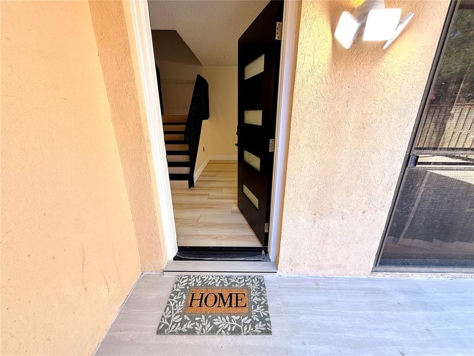 For Rent: $2,100 (2 beds, 2 baths, 1344 Square Feet)