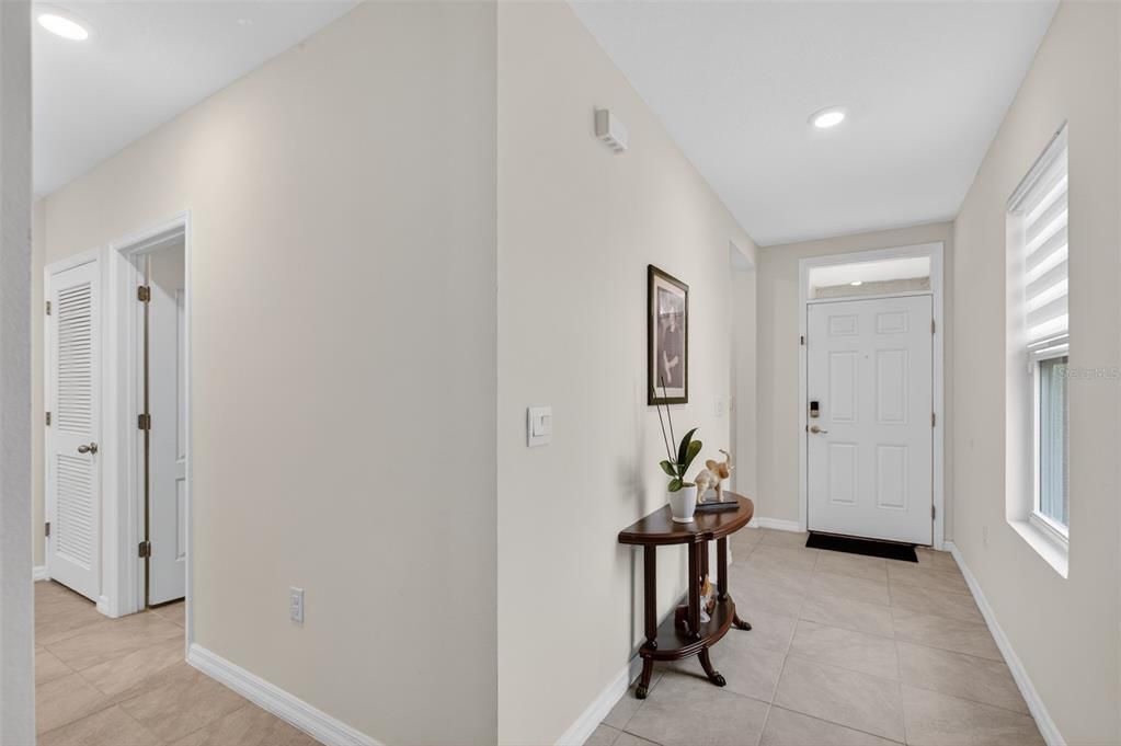 For Sale: $375,000 (3 beds, 2 baths, 1653 Square Feet)
