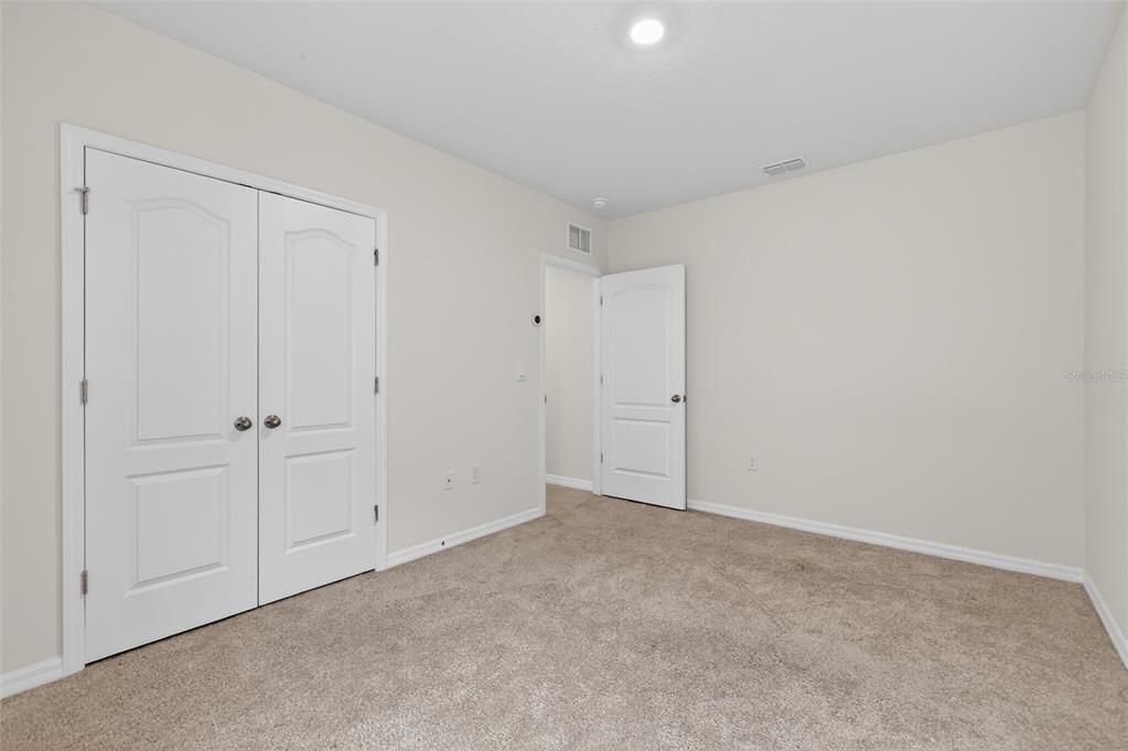 For Sale: $375,000 (3 beds, 2 baths, 1653 Square Feet)