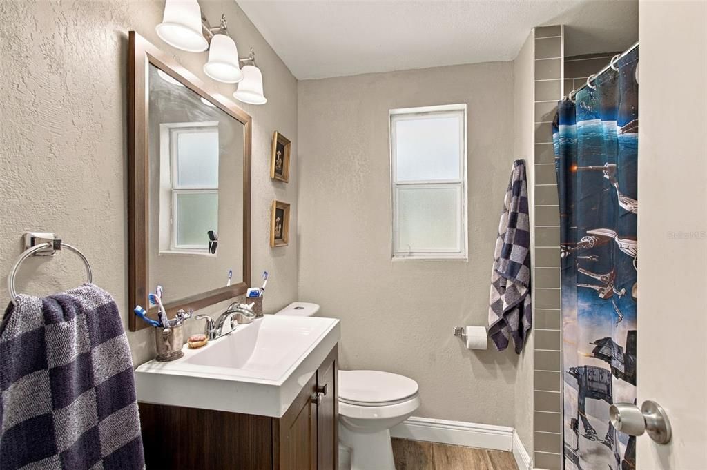 For Sale: $475,000 (3 beds, 2 baths, 1862 Square Feet)