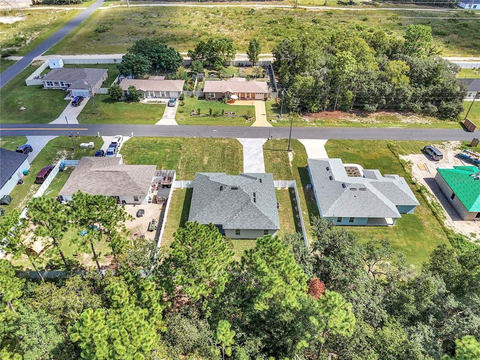 На продажу: $308,999 (4 спален, 2 ванн, 1816 Квадратных фут)