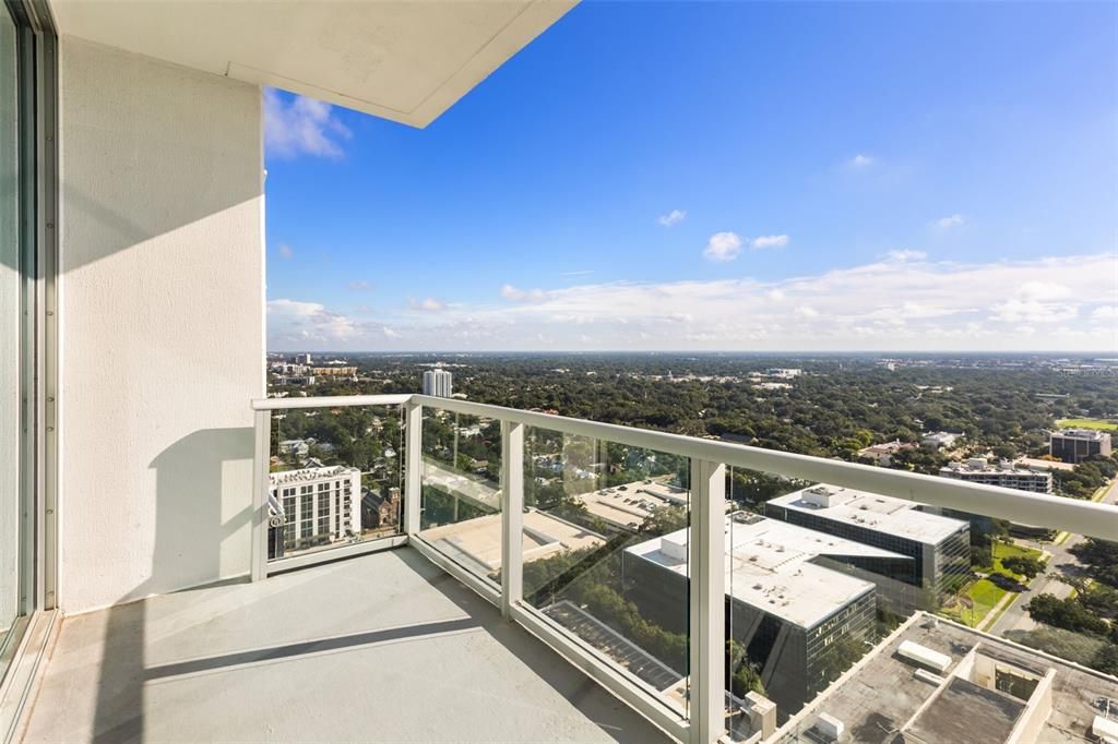 For Sale: $439,000 (2 beds, 2 baths, 1140 Square Feet)