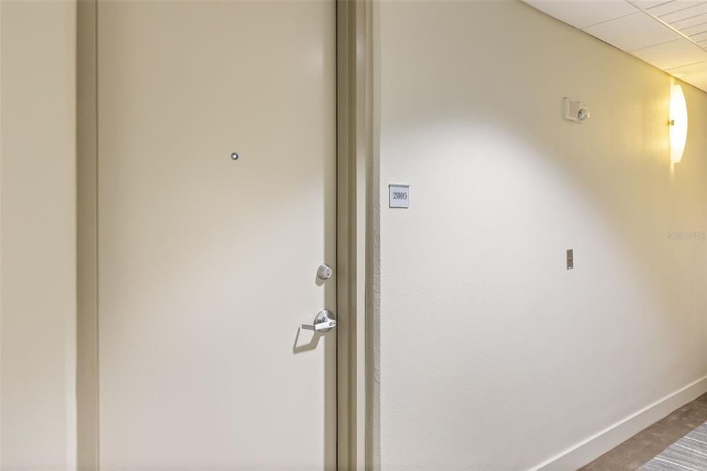 For Sale: $439,000 (2 beds, 2 baths, 1140 Square Feet)