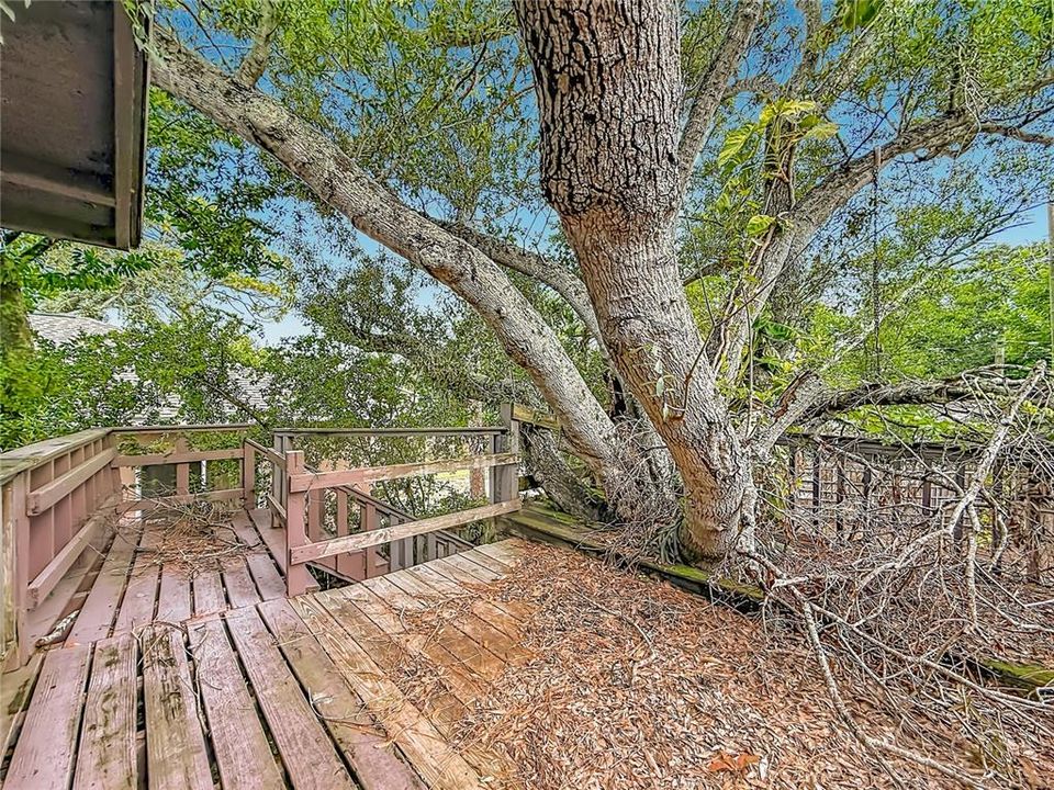 For Sale: $199,900 (1 beds, 1 baths, 500 Square Feet)