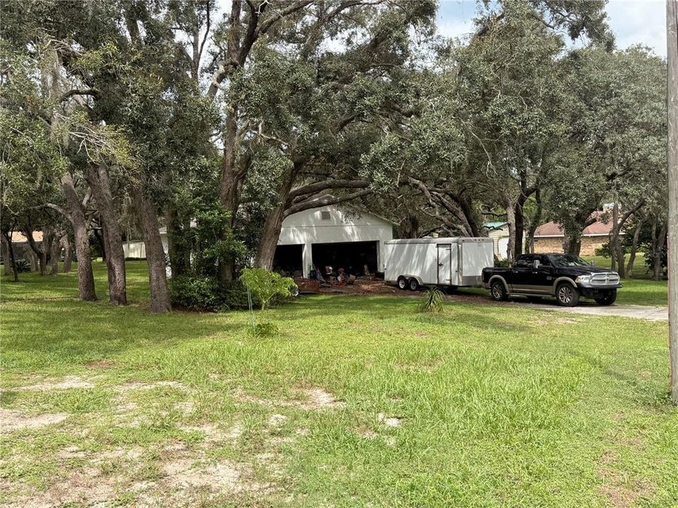 For Sale: $375,000 (5 beds, 3 baths, 2640 Square Feet)