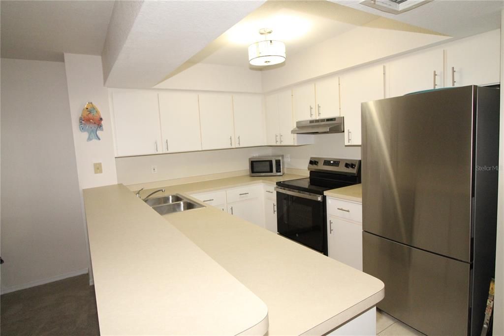 En Venta: $179,900 (2 camas, 2 baños, 1165 Pies cuadrados)