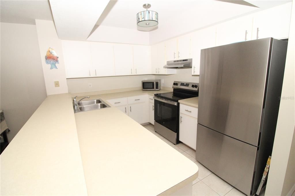 En Venta: $179,900 (2 camas, 2 baños, 1165 Pies cuadrados)