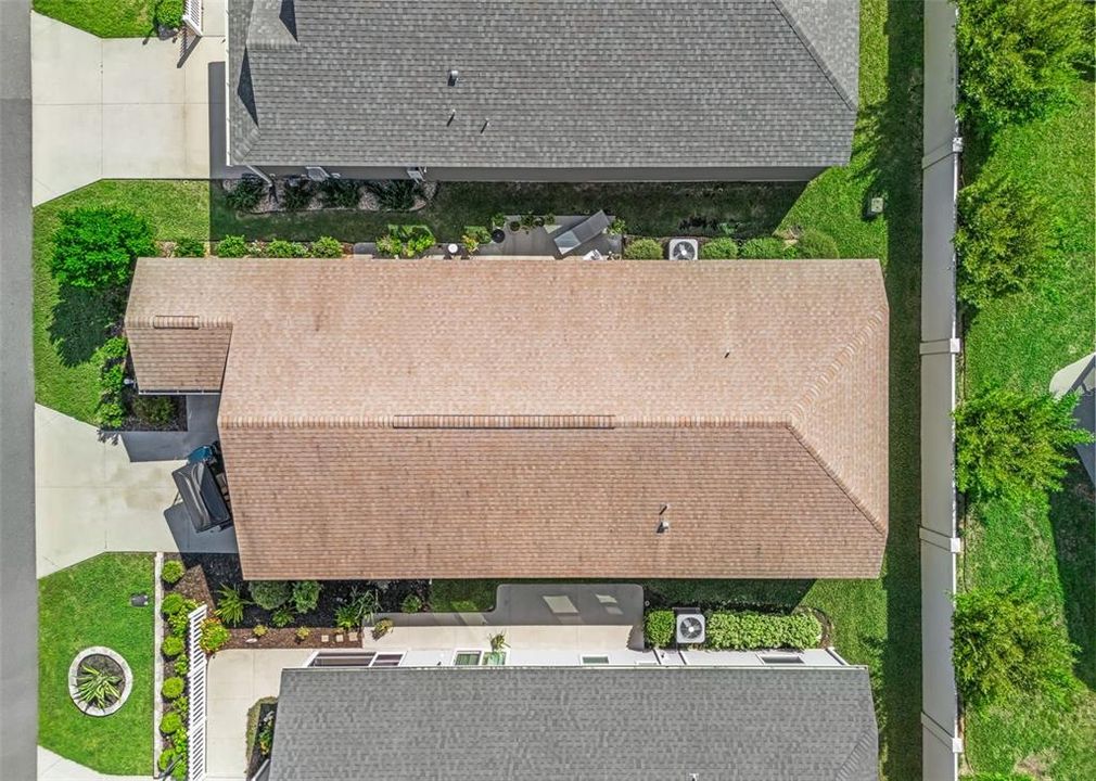 На продажу: $345,000 (2 спален, 2 ванн, 1266 Квадратных фут)