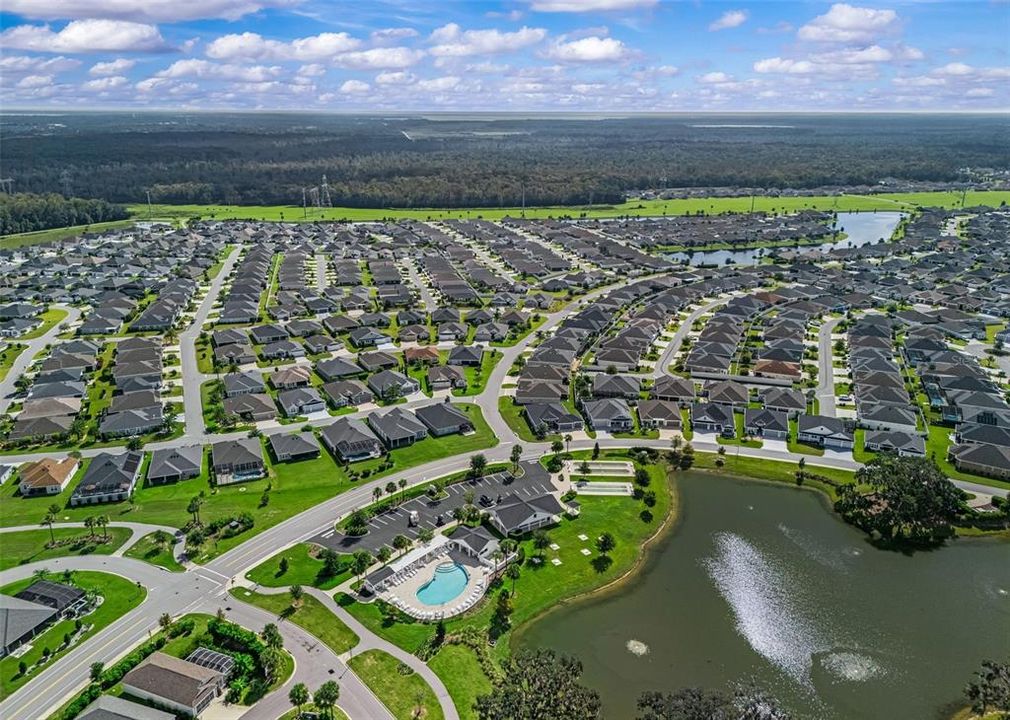 На продажу: $345,000 (2 спален, 2 ванн, 1266 Квадратных фут)