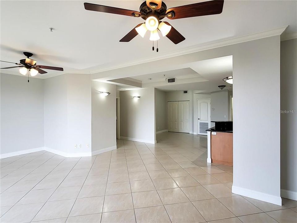 For Sale: $725,000 (2 beds, 2 baths, 1645 Square Feet)