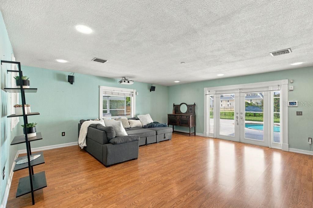For Sale: $639,000 (4 beds, 4 baths, 2806 Square Feet)