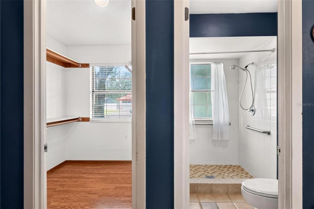 For Sale: $395,000 (3 beds, 2 baths, 1606 Square Feet)