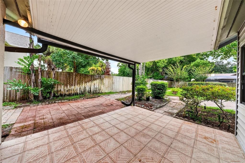 For Sale: $395,000 (3 beds, 2 baths, 1606 Square Feet)