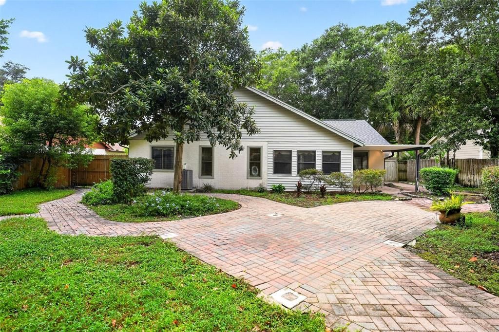 For Sale: $395,000 (3 beds, 2 baths, 1606 Square Feet)