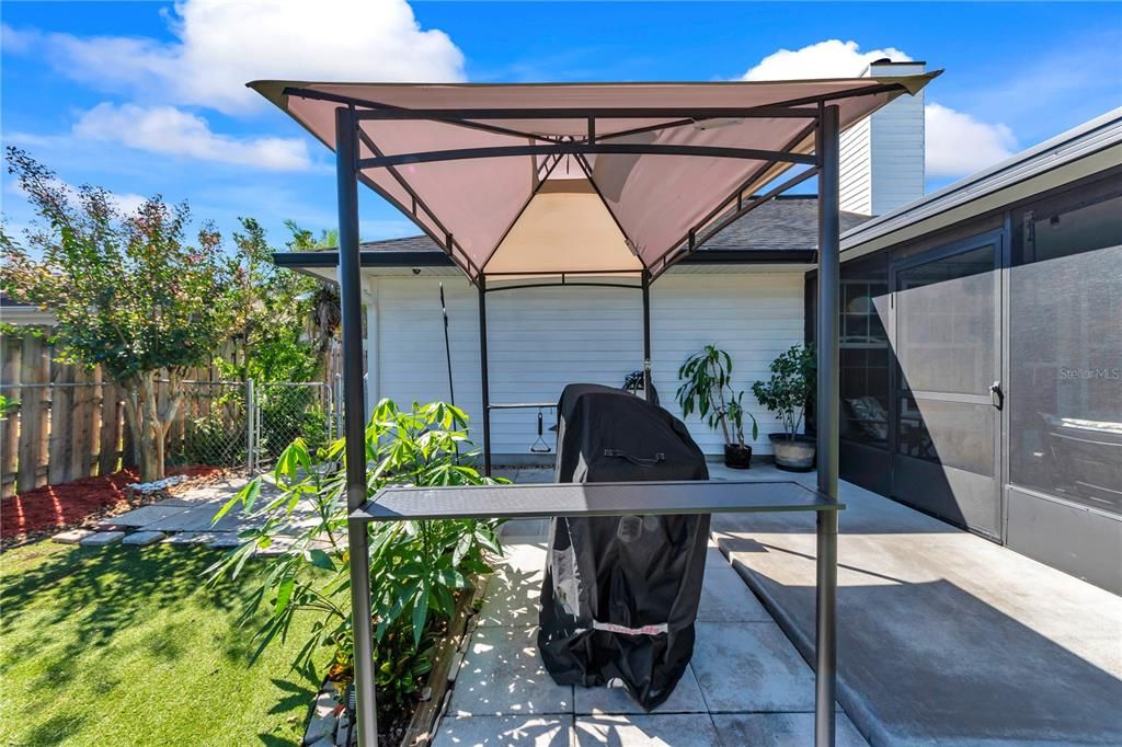 На продажу: $325,000 (3 спален, 2 ванн, 1615 Квадратных фут)