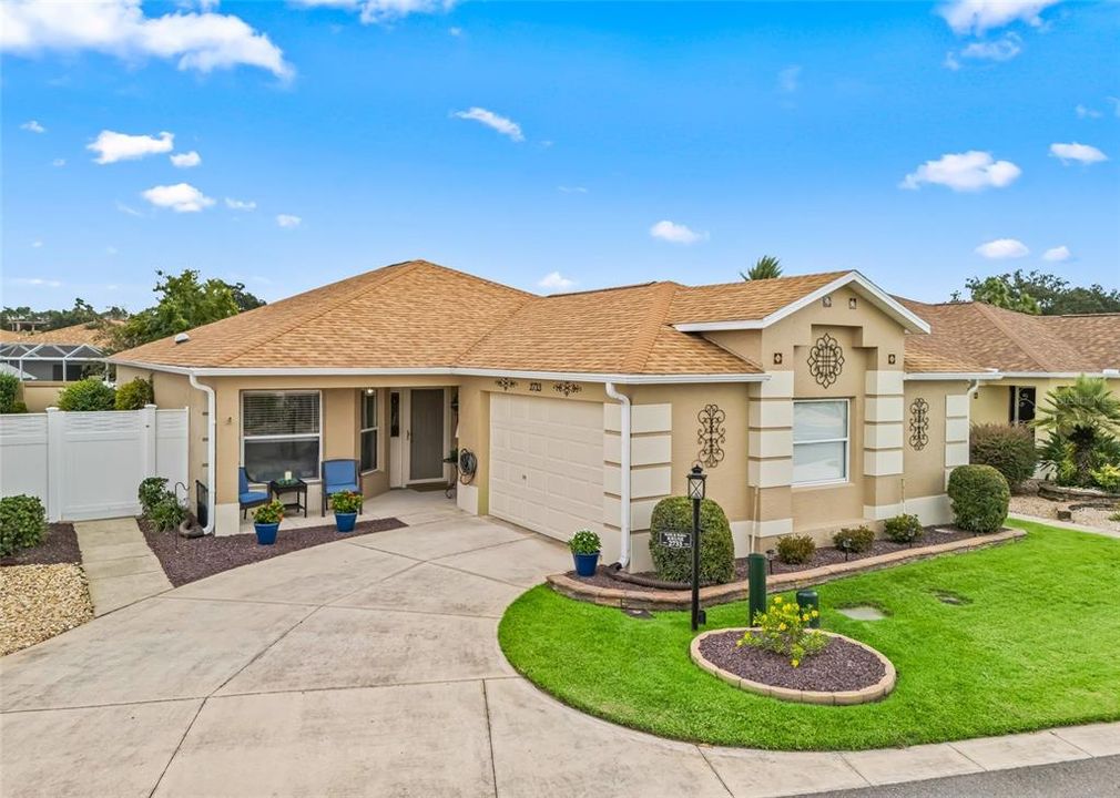 For Sale: $424,900 (3 beds, 2 baths, 1685 Square Feet)