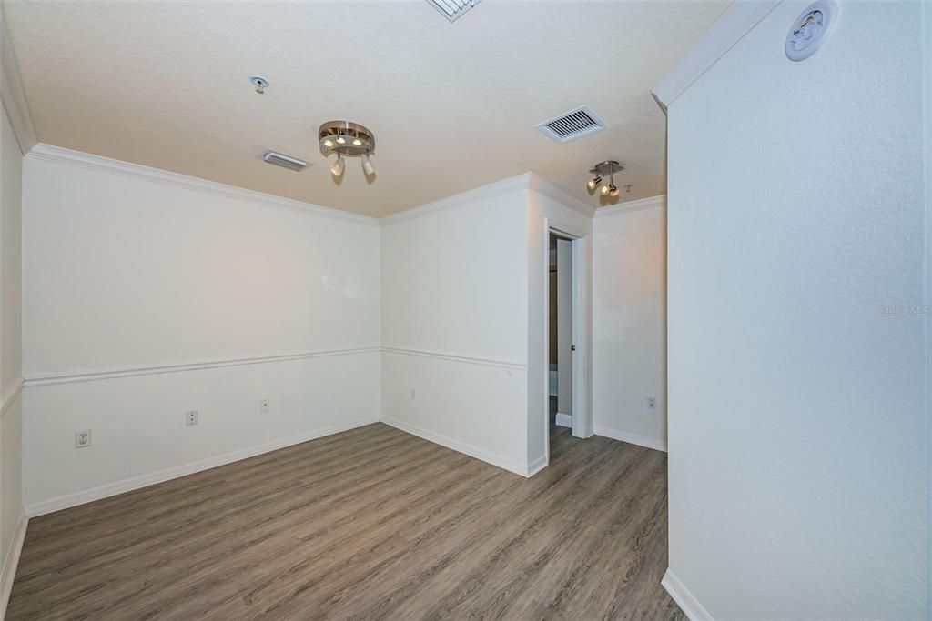 For Rent: $3,950 (3 beds, 3 baths, 1907 Square Feet)