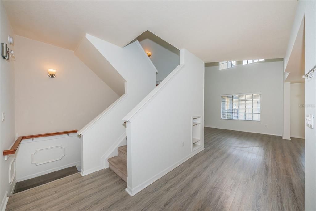 For Rent: $3,950 (3 beds, 3 baths, 1907 Square Feet)