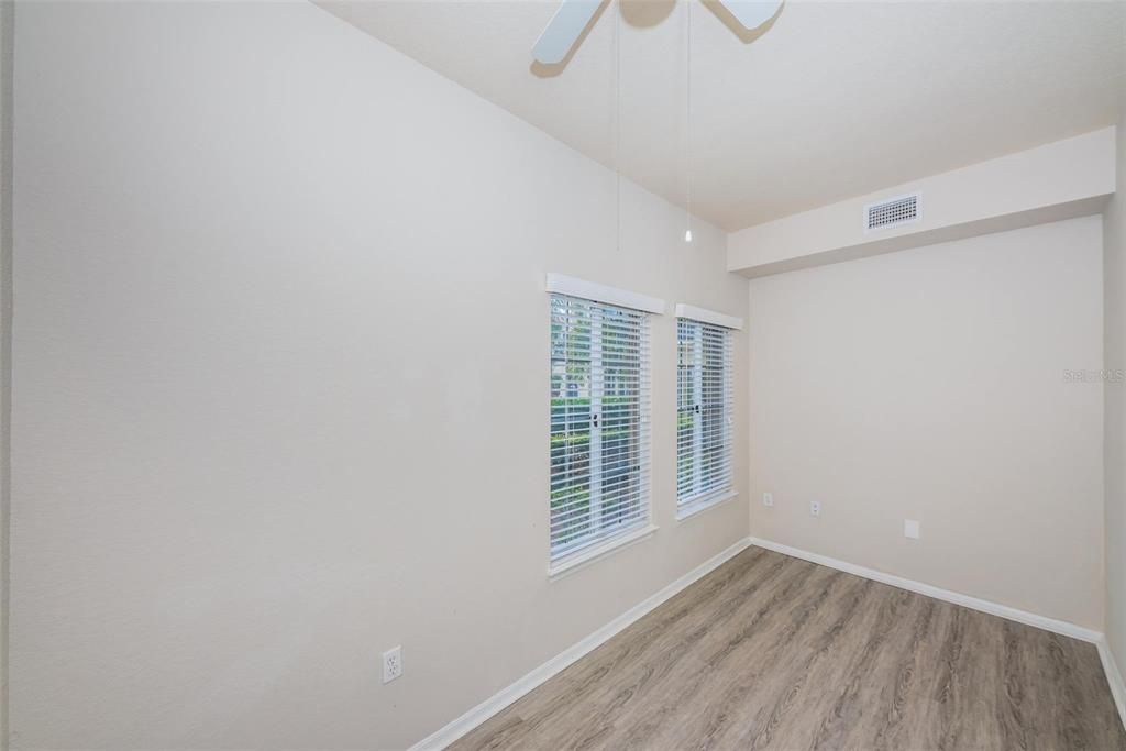 For Rent: $3,950 (3 beds, 3 baths, 1907 Square Feet)