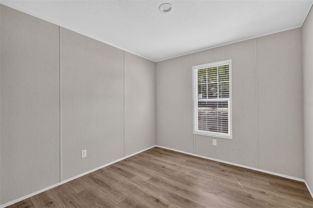 For Sale: $244,900 (3 beds, 2 baths, 1493 Square Feet)