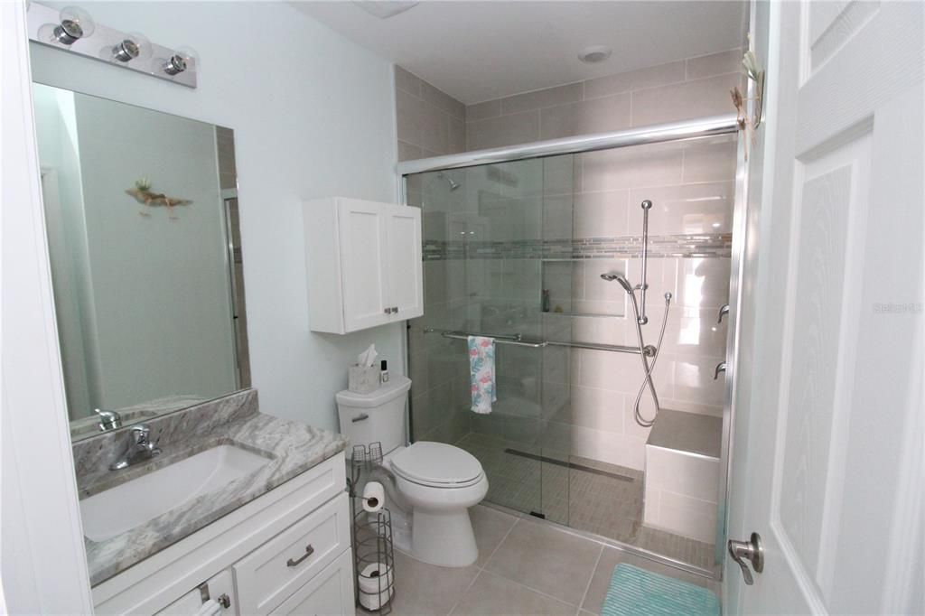 На продажу: $339,000 (3 спален, 2 ванн, 1744 Квадратных фут)