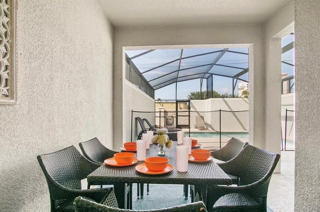 En Venta: $475,000 (4 camas, 3 baños, 1914 Pies cuadrados)