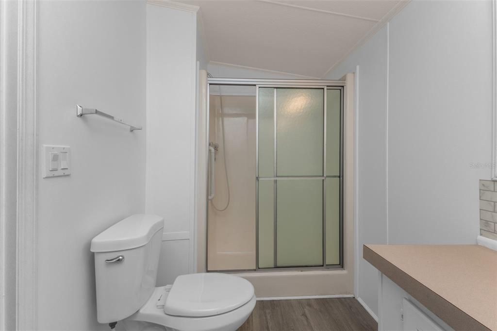 For Sale: $128,000 (2 beds, 2 baths, 1156 Square Feet)
