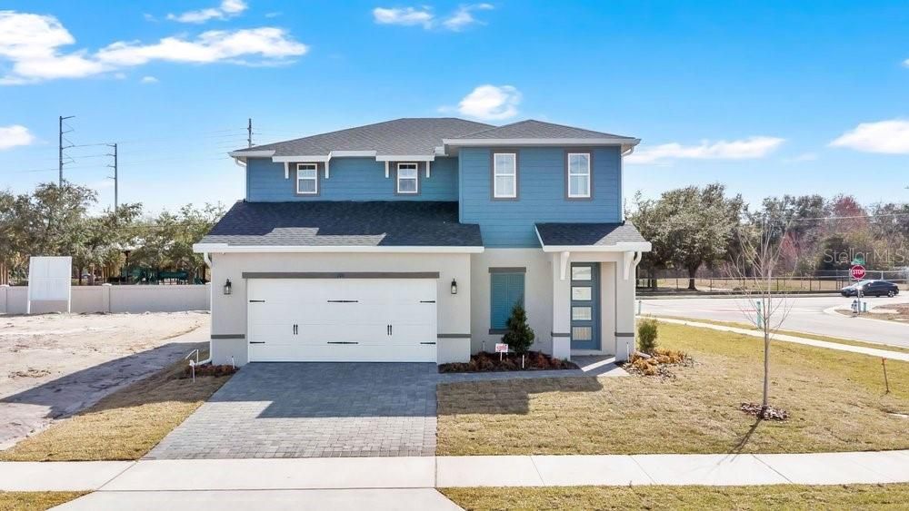 En Venta: $568,900 (5 camas, 3 baños, 2594 Pies cuadrados)