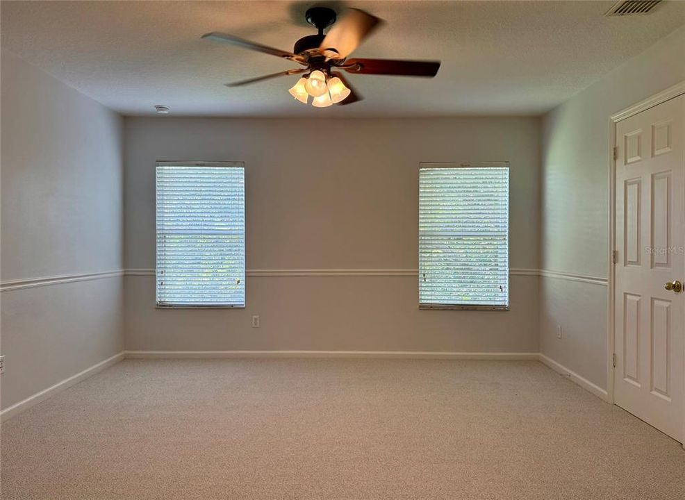 For Rent: $2,200 (3 beds, 2 baths, 1116 Square Feet)