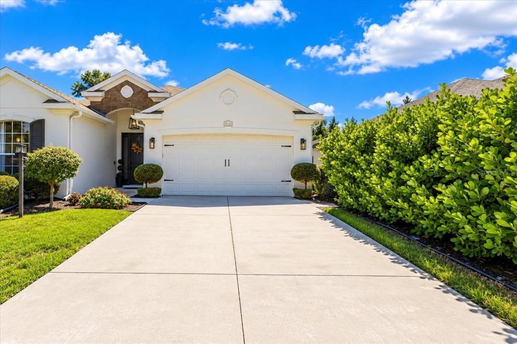 For Sale: $559,000 (2 beds, 2 baths, 1771 Square Feet)