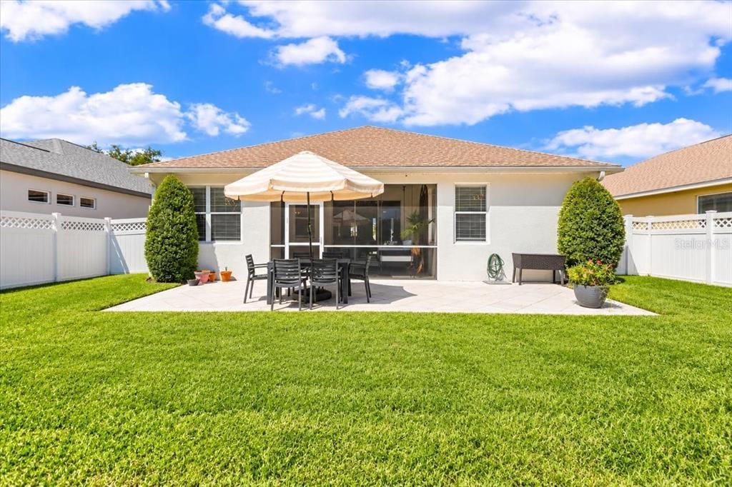 For Sale: $559,000 (2 beds, 2 baths, 1771 Square Feet)