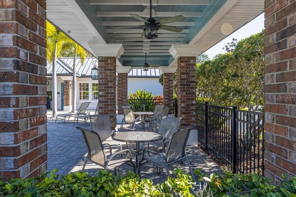 For Sale: $559,000 (2 beds, 2 baths, 1771 Square Feet)