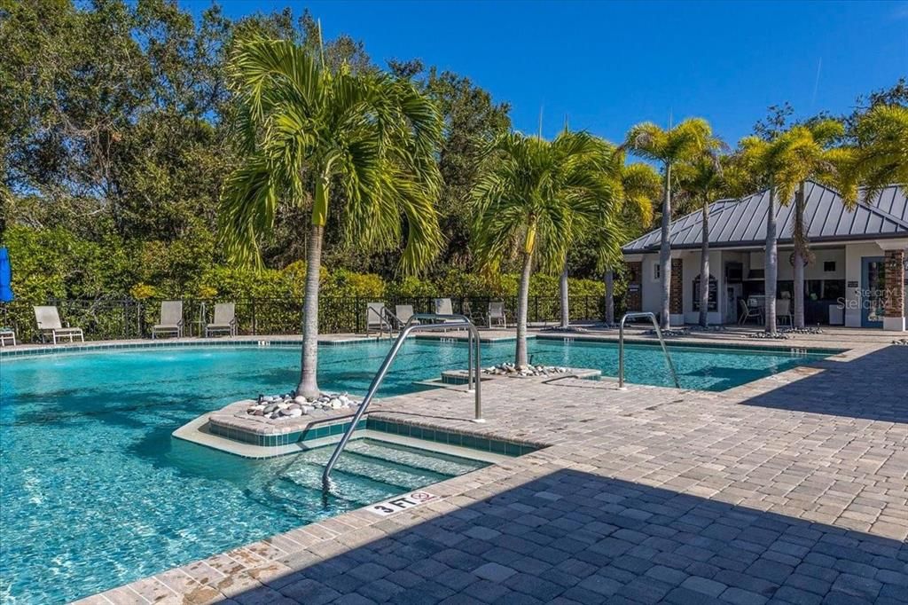 For Sale: $559,000 (2 beds, 2 baths, 1771 Square Feet)