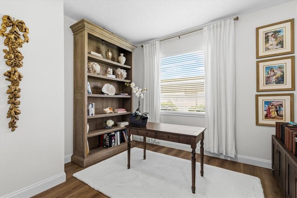 For Sale: $559,000 (2 beds, 2 baths, 1771 Square Feet)
