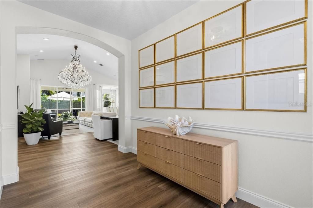 For Sale: $559,000 (2 beds, 2 baths, 1771 Square Feet)