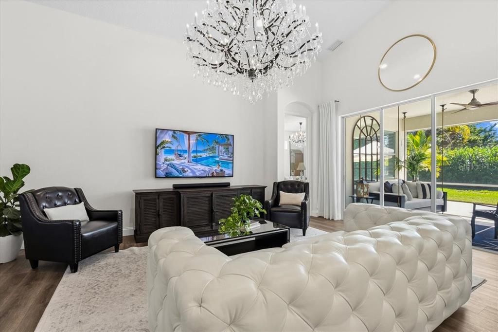 For Sale: $559,000 (2 beds, 2 baths, 1771 Square Feet)