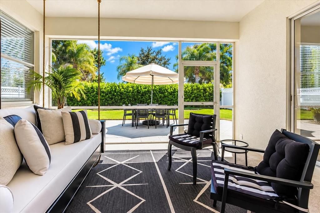 For Sale: $559,000 (2 beds, 2 baths, 1771 Square Feet)